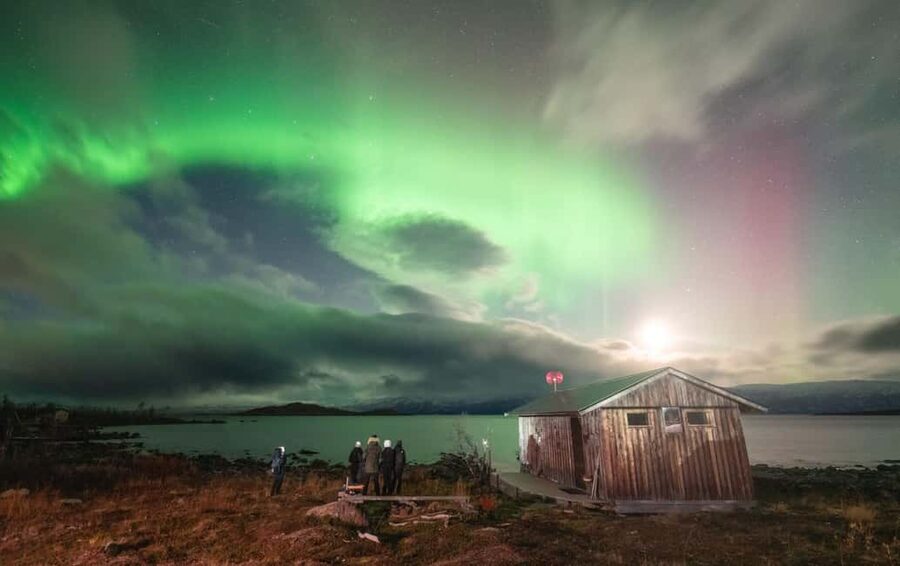 Kiruna: Northern Lights Chase with Car - Key points to know before booking