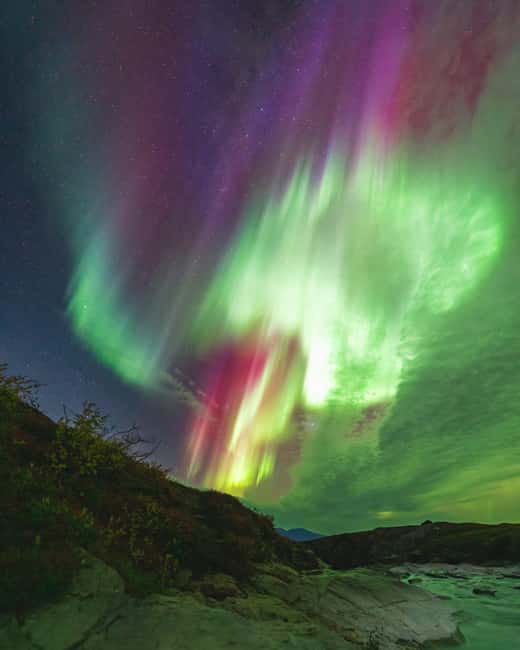 Kiruna: Sami-Inspired BBQ Dinner with Northern Lights Chase - From a comfortable tent to a moving aurora hunt