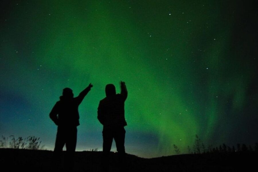Levi: Northern Lights Hunt Including Campfire Snacks - Local myths while you wait for the aurora