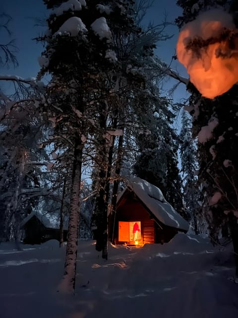 Levi: Northern Lights in Peace and Privacy - by Private Lake - Who will enjoy this most