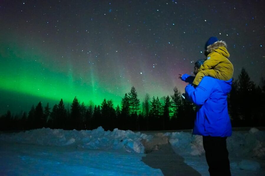 Levi: Northern Lights Tour with Guaranteed Sightings - Pickup from Levi and the first weather check