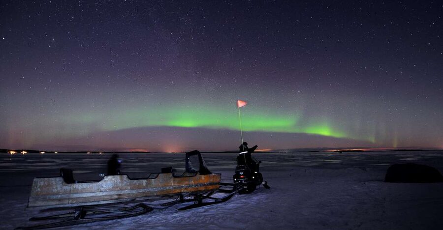 Luleå : Northern Lights Tour on a Snowmobile drawn Sled - From Brändön Lodge to the frozen sea