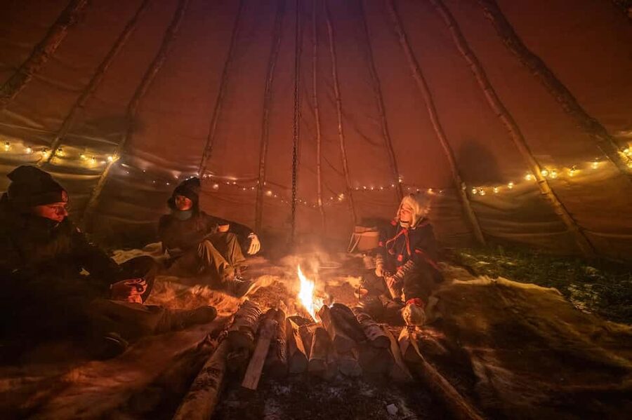 Luleå: Sami Culture, Reindeer, and Northern Lights Tour - Walking Along the Luleå River