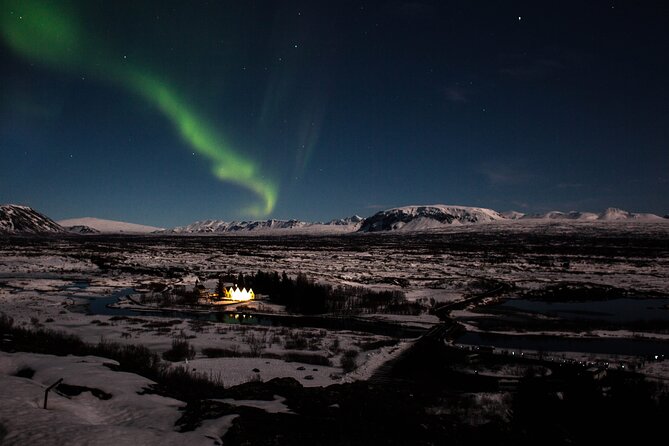 Northern Lights 3 Hours Private tour - Leaving Reykjavik’s glow behind