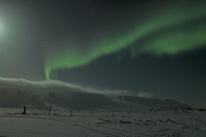 Northern Lights 4x4 Jeep/van Tour from Akureyri - Who should book this Akureyri aurora tour?