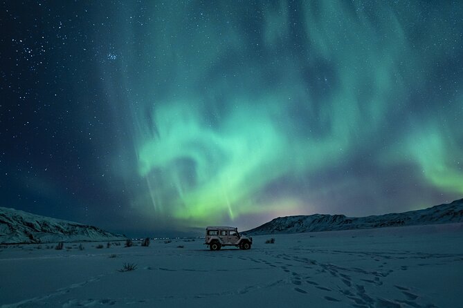 Northern Lights 4x4 Tour with Pastries and Cocoa from Reykjavik - What the Northern Lights may look like