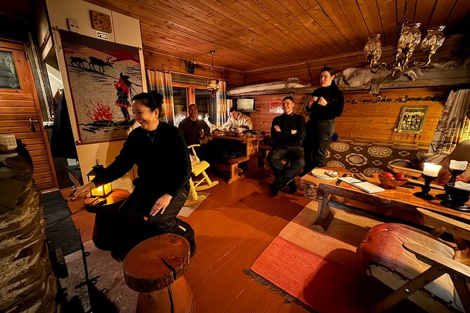 Northern Lights Adventure in the Wild with Campfire Treats - Who will enjoy this Levi aurora tour most