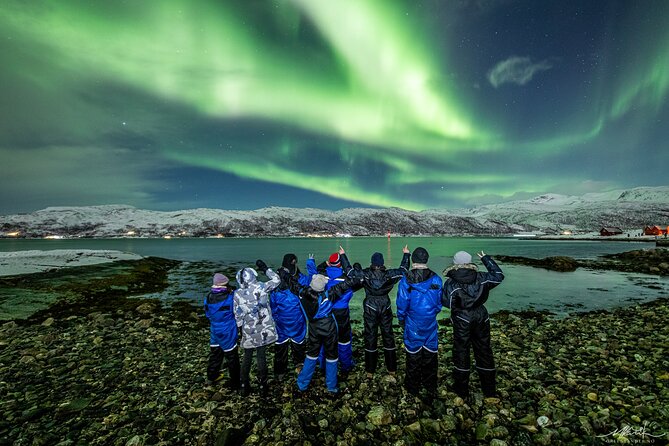 Northern Lights Adventure with Greenlander, 8 people max - Photography help is one of the tour’s biggest advantages