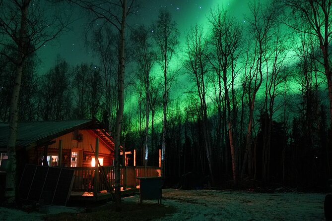 Northern lights and Aurora Photgraphy with Warm Geodesic Dome - White Mountain and the Elliott Highway