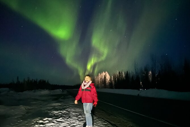 Northern Lights at Chena Hot Springs - Why the no-cell-service rule matters
