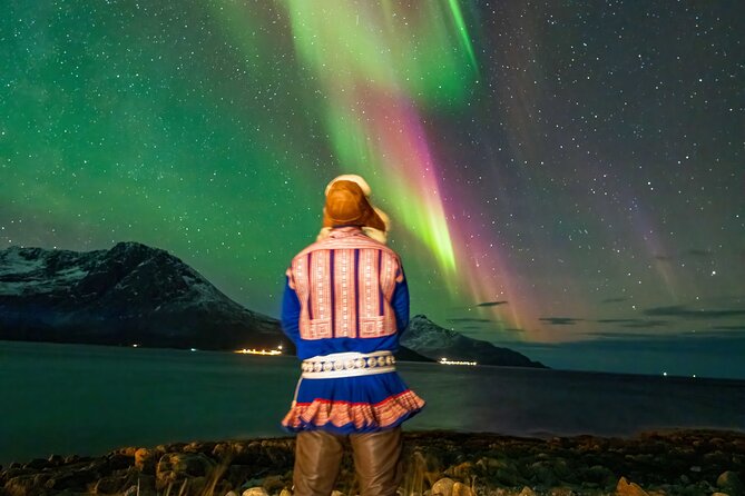 Northern Lights Chase with Sámi & local storytelling - How the guide chooses a viewing spot