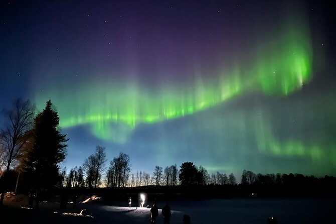Northern Lights Hunting of Rovaniemi - Photo help is one of the tour’s strongest features