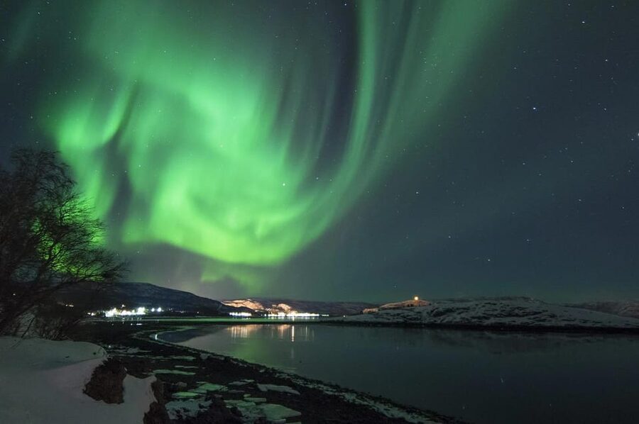 Northern Lights Hunting with Aurora Workshop - Learning to photograph the Northern Lights