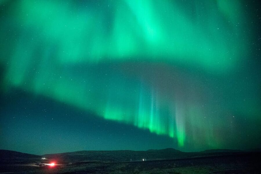 Northern Lights in Mini Bus, Photos, Hot Cocoa and Pastries - Booking flexibility and practical details