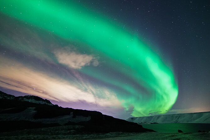 Northern Lights Minibus Tour with Hot Cocoa, Blankets & Photos - Booking details that matter
