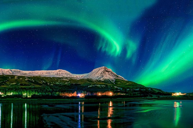 Northern Lights Night Tour from Reykjavik - Cold, waiting, and the practical side