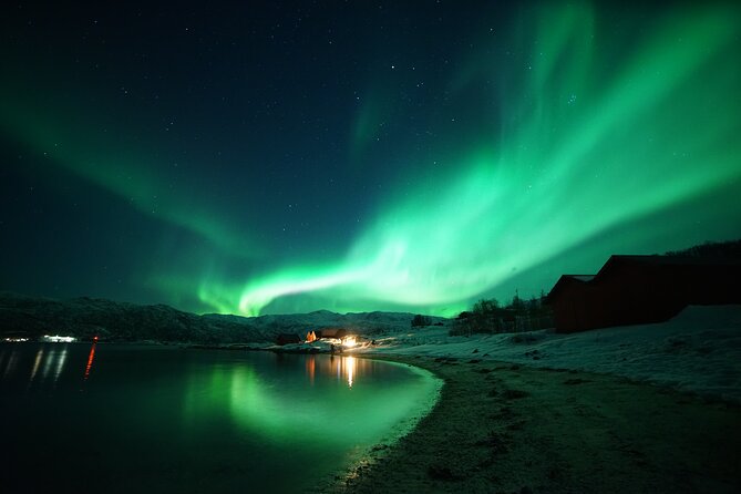 Northern Lights Photography Tour - Chasing the aurora from Rovaniemi after dark