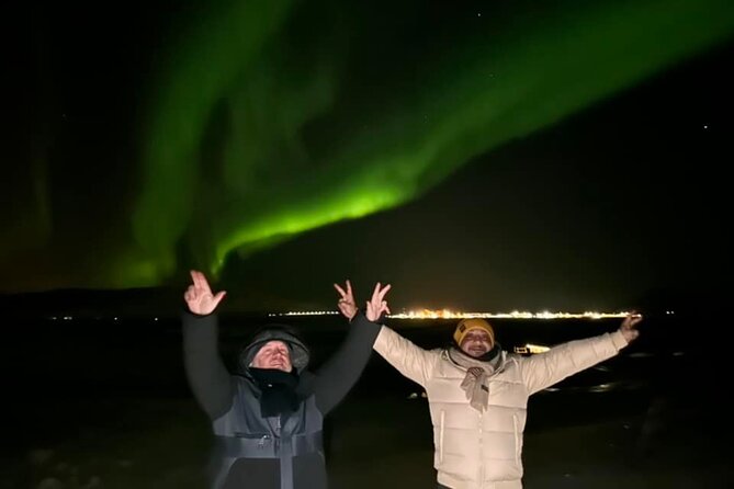 Northern Lights Private Guided Tour With Professional Photos - Pickup, timing, and the return to Reykjavik