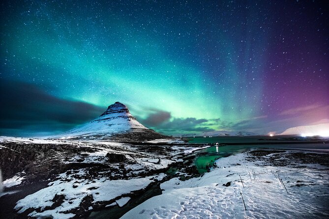 Northern Lights Small Group Tour from Reykjavik - Chasing the aurora beyond Reykjavik