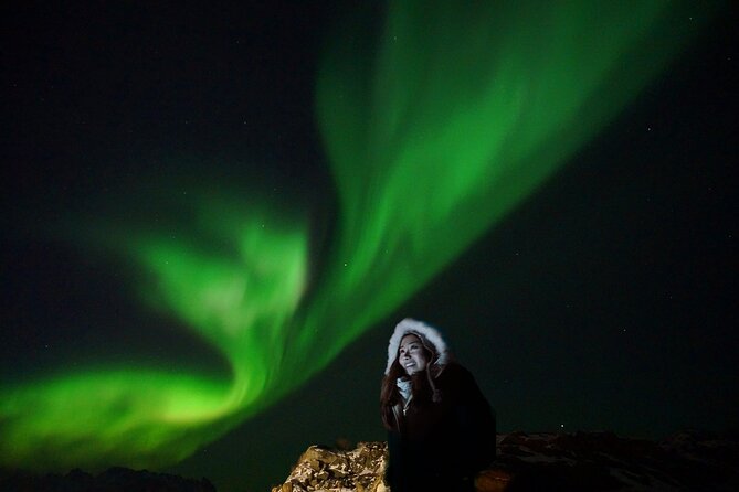 Northern Lights Small Group Tour from Reykjavik - Photography help that adds real value