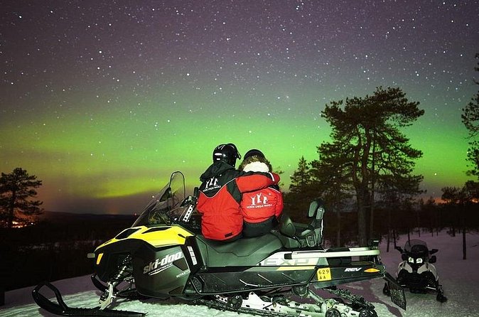 Northern Lights Snowmobile Hunt - Northern Lights chances and honest expectations