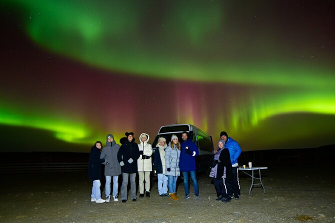 Northern Lights Tour: Cozy Night Adventure with Hot Chocolate - Leaving Reykjavík for a darker sky