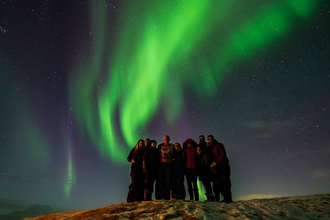 Northern Lights Tour from Reykjavik with Lifetime Guarantee - What the guides add to the night