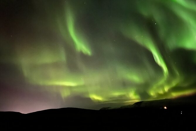 Northern Lights Tour: Spirit of the Aurora - Hot chocolate, cookies, and blankets in the cold