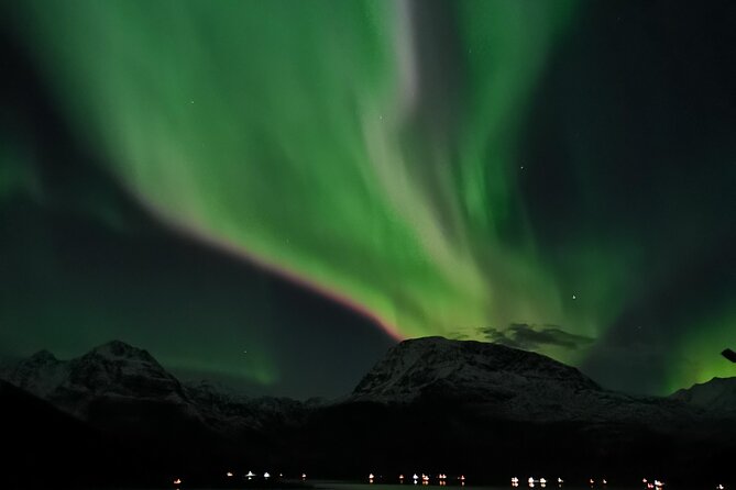 Northern Lights Tour, Tromso, Local Guide, Private Basecamp - Snacks, fire, and the value of a slower evening
