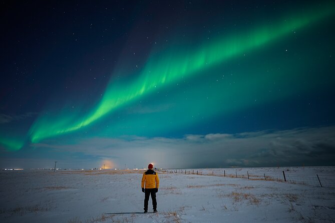 Northern Lights Tour with Photos, Snacks, Warm Snowsuits, Chairs - Is $212 a fair price?