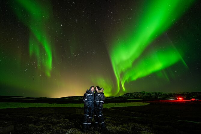 Northern Lights Tour with Photos, Snacks, Warm Snowsuits, Chairs - Waiting under Iceland’s dark sky