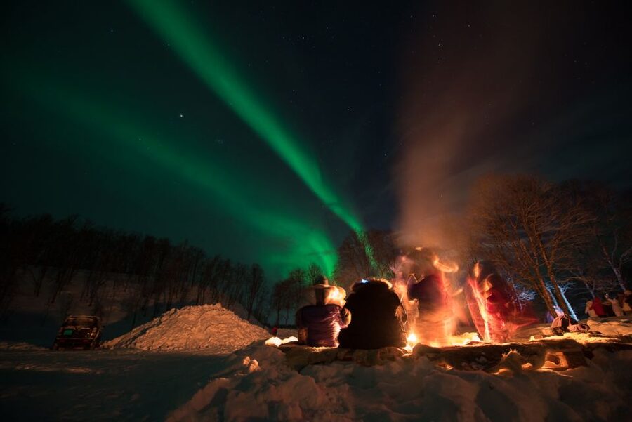Northern lights Tromsø - small group tour with local guide - Reidar and the value of a local guide