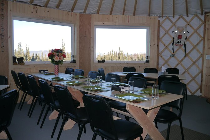 Northern Lights Viewing including Dinner and Dog Sledding - Pickup from Fairbanks to Murphy Dome