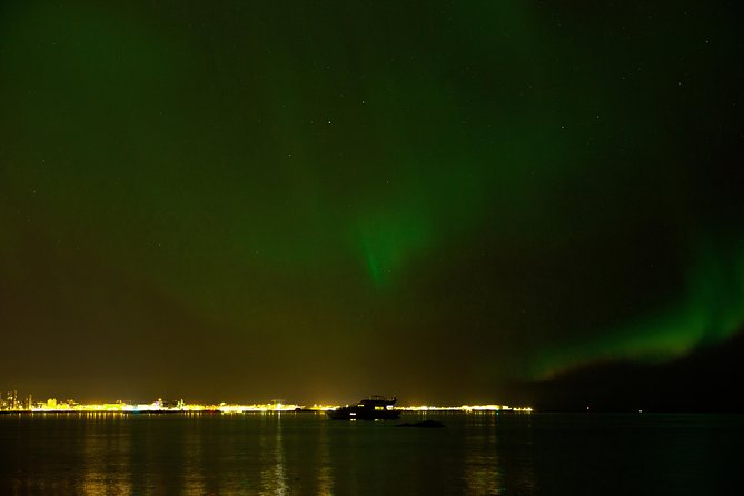 Northern Lights Yacht Cruise - A northern lights hunt with a proper seat