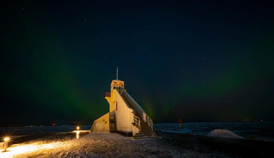 Oulu: Guided Night Walking Tour with Northern Lights Hunting - Who will enjoy this route most