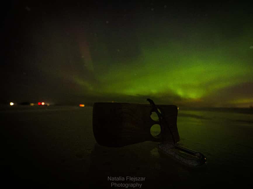 Oulu: Guided Night Walking Tour with Northern Lights Hunting - Should you book the Oulu Northern Lights walk?