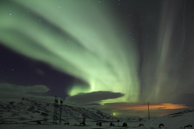 Private Guided Superjeep Northern Lights Hunt - What the SuperJeep adds