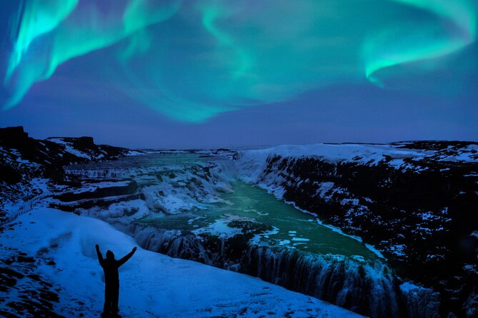 Private Northern Lights Evening Premium Tour - Sorin’s role in making the night easier