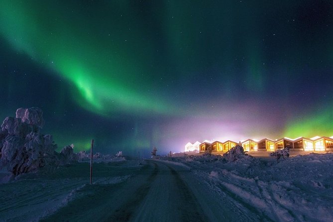 Private Northern Lights Hunting Tour Rovaniemi - The outdoor stop has real limits