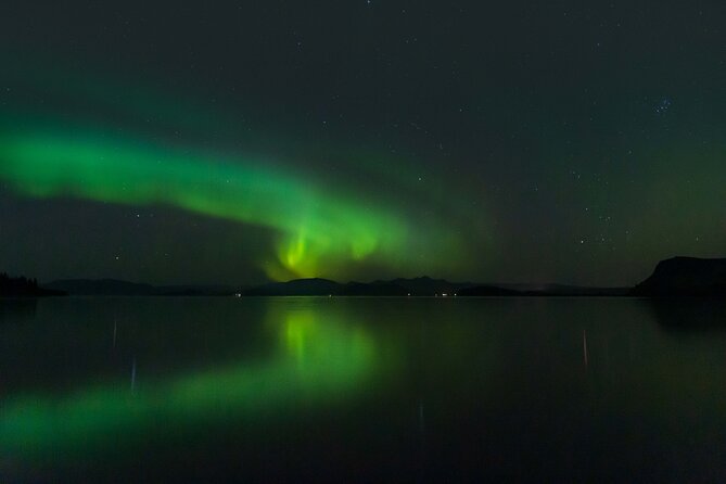 Private Northern Lights Tour - Champagne & Chocolates Aurora Hunt - Why Thomas makes a difference