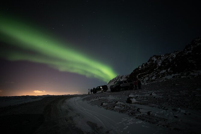 Private tour / Aurora Hunt - Northern Lights Super Jeep Tour - What the night feels like at the viewing area