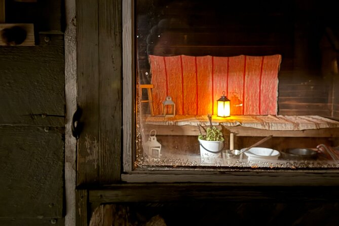 Private Traditional Sauna, Ice Dip and Dinner in the Wilderness - A quiet evening outside Levi
