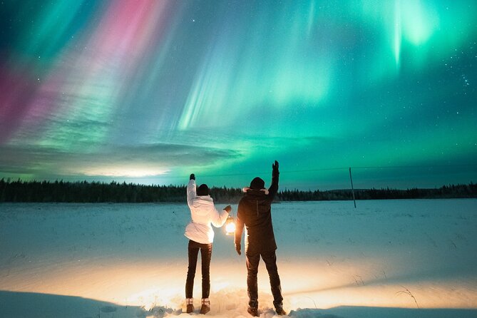 Pyhä-Luosto Northern Lights Adventure with Aurora Viewing - Group size, pickup, and timing