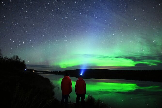 Reflections of the Northern Lights - Practical details that affect your decision