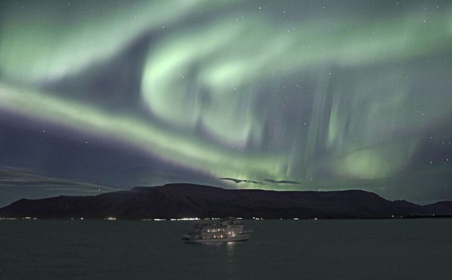 Reykjavik: 2-Hour Northern Lights by Boat with Backup Plan - Is $82 a fair price?