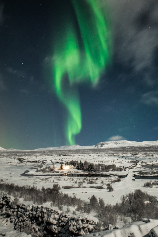Reykjavík: Golden Circle, Blue Lagoon & Northern Lights Tour - A brief pause in Selfoss