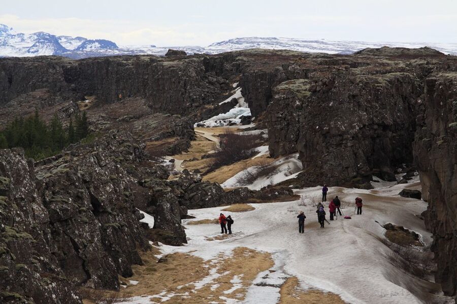 Reykjavik: Golden Circle & Northern Lights 4x4 Tour - Riding in the small 4x4
