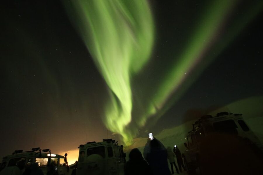 Reykjavik: Northern Lights Experience by Superjeep - Leaving Reykjavik for a darker sky
