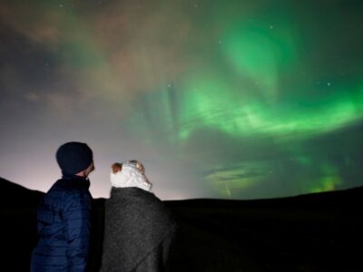 Northern Lights Tour w/Pro Photos – Small Group