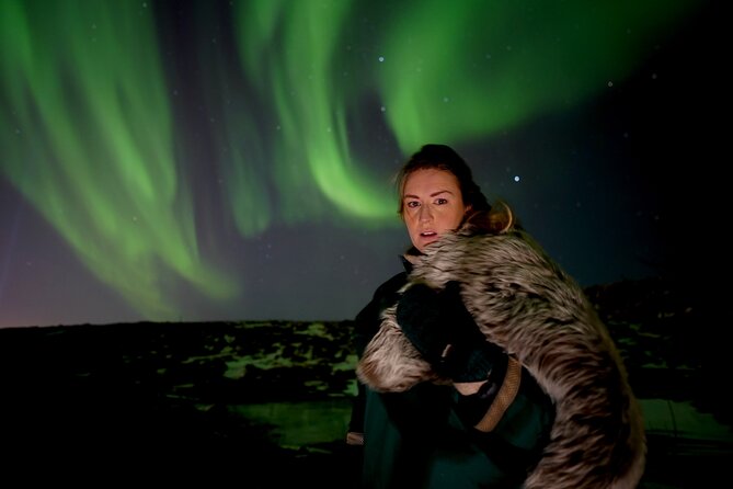 Reykjavik Northern Lights Tour with Pro Aurora Photos Small Group - The guides make the difference